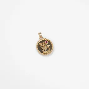 14Kt Queens Crest Pendant