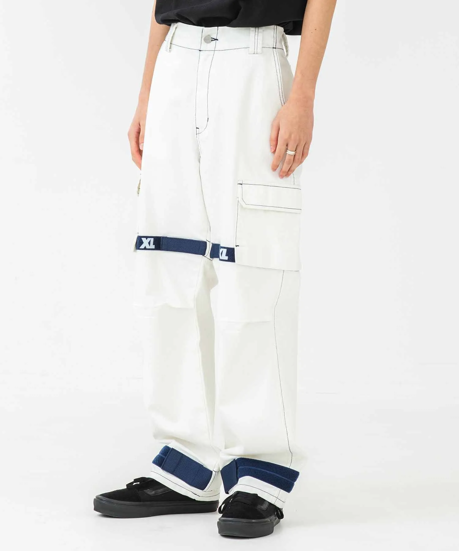 ADJUSTABLE CARGO PANTS