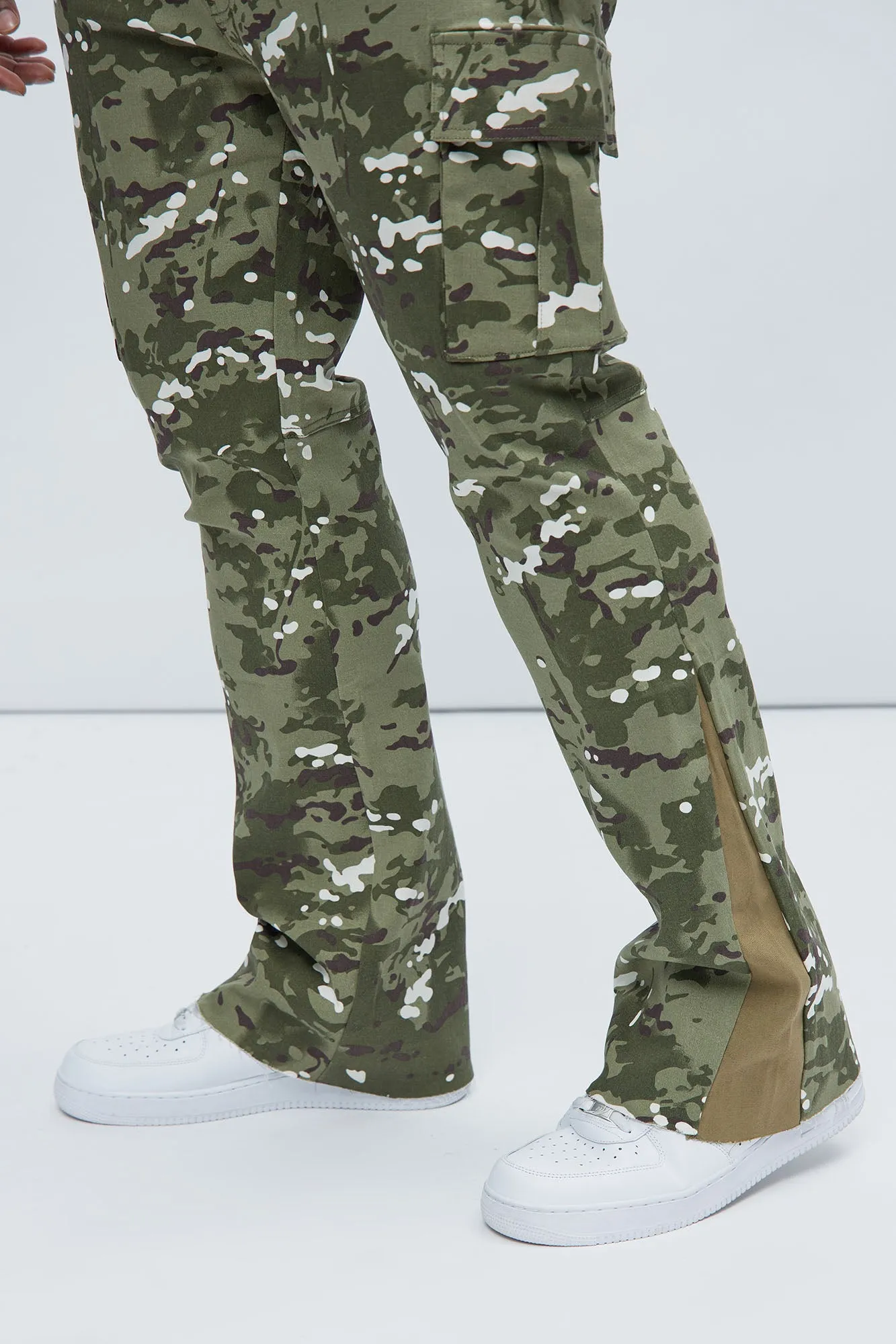 All Over Print Stacked Twill Flare Pant - Camouflage