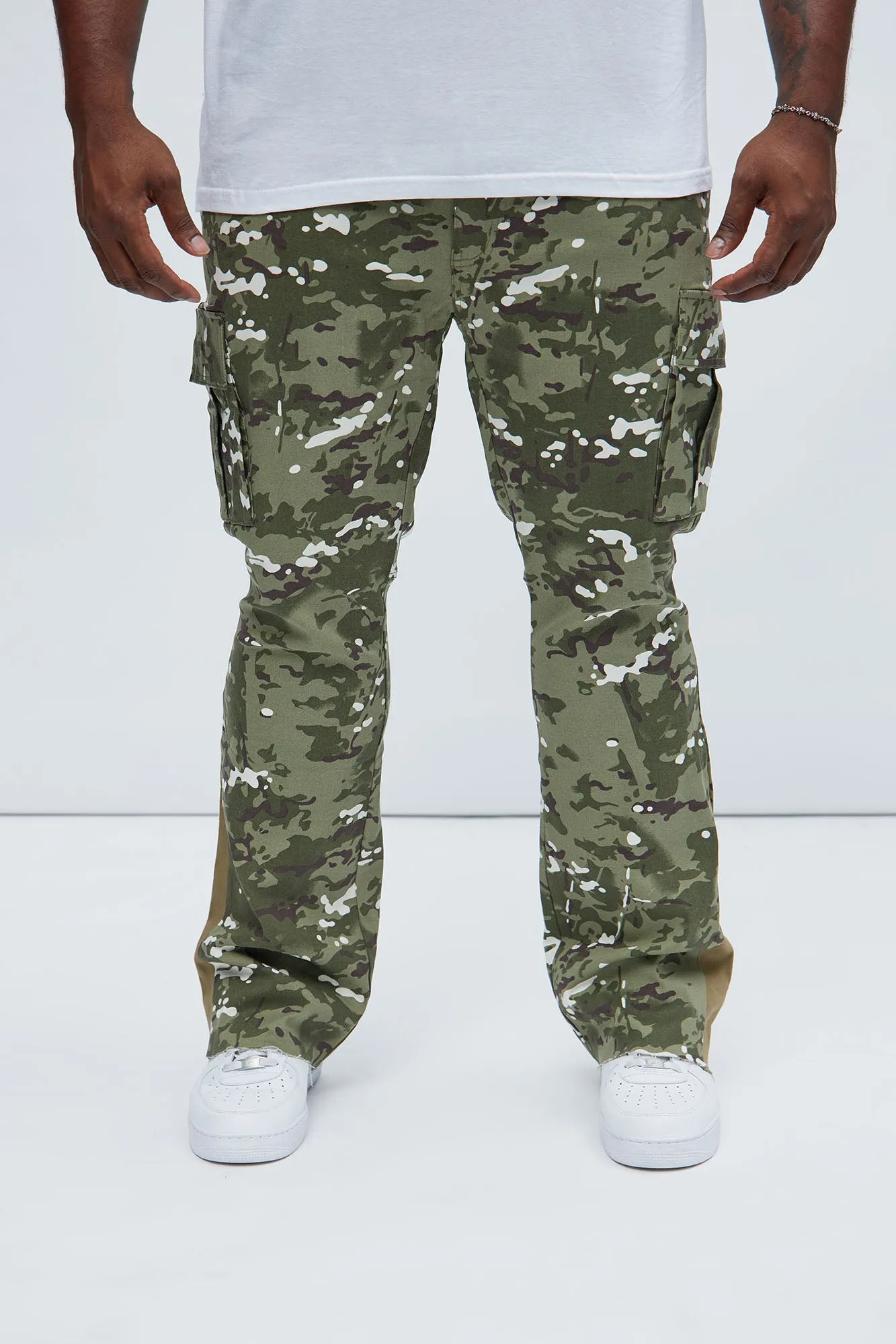 All Over Print Stacked Twill Flare Pant - Camouflage