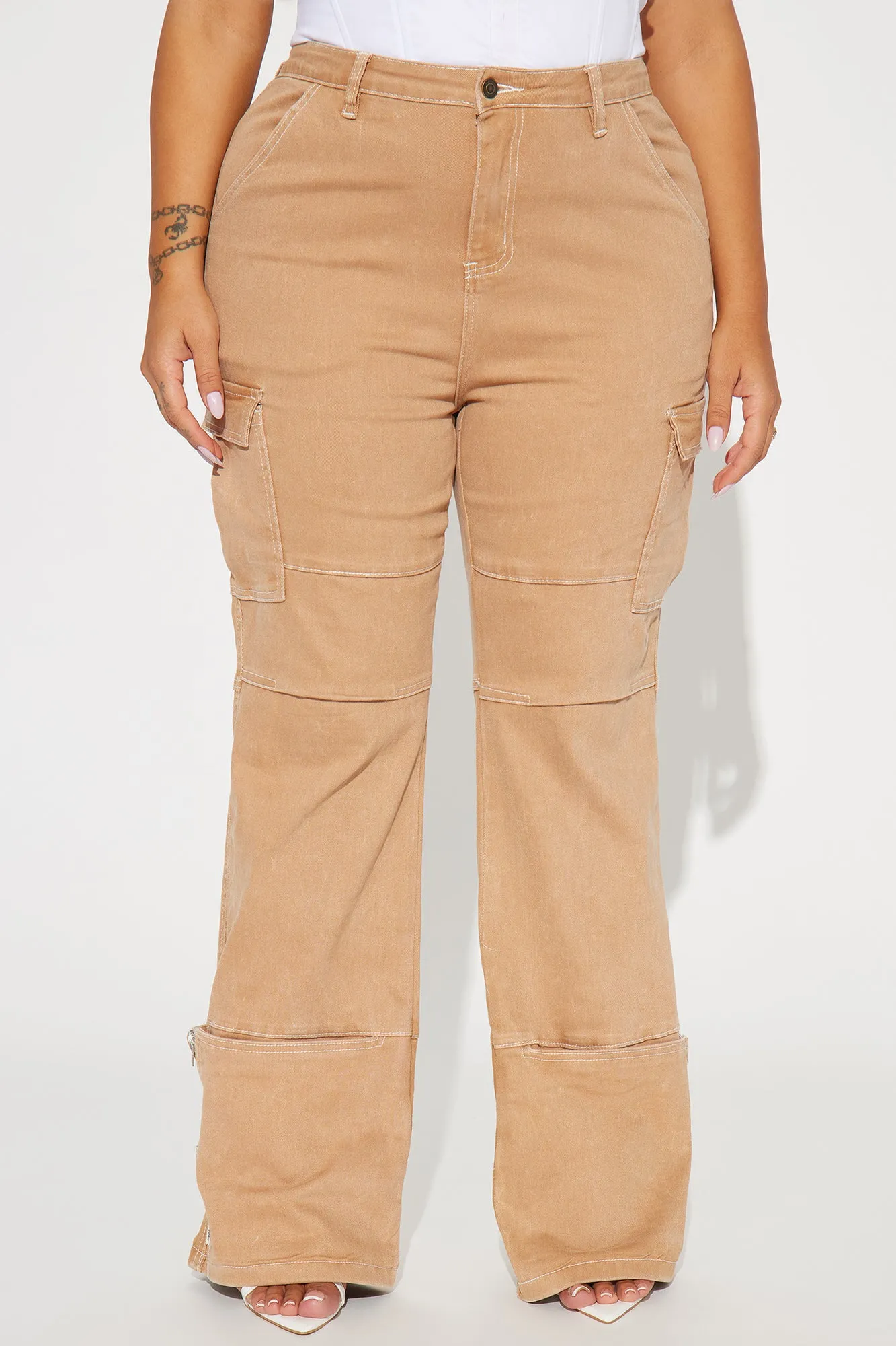 Alternate Universe Stretch Cargo Jeans - Tan
