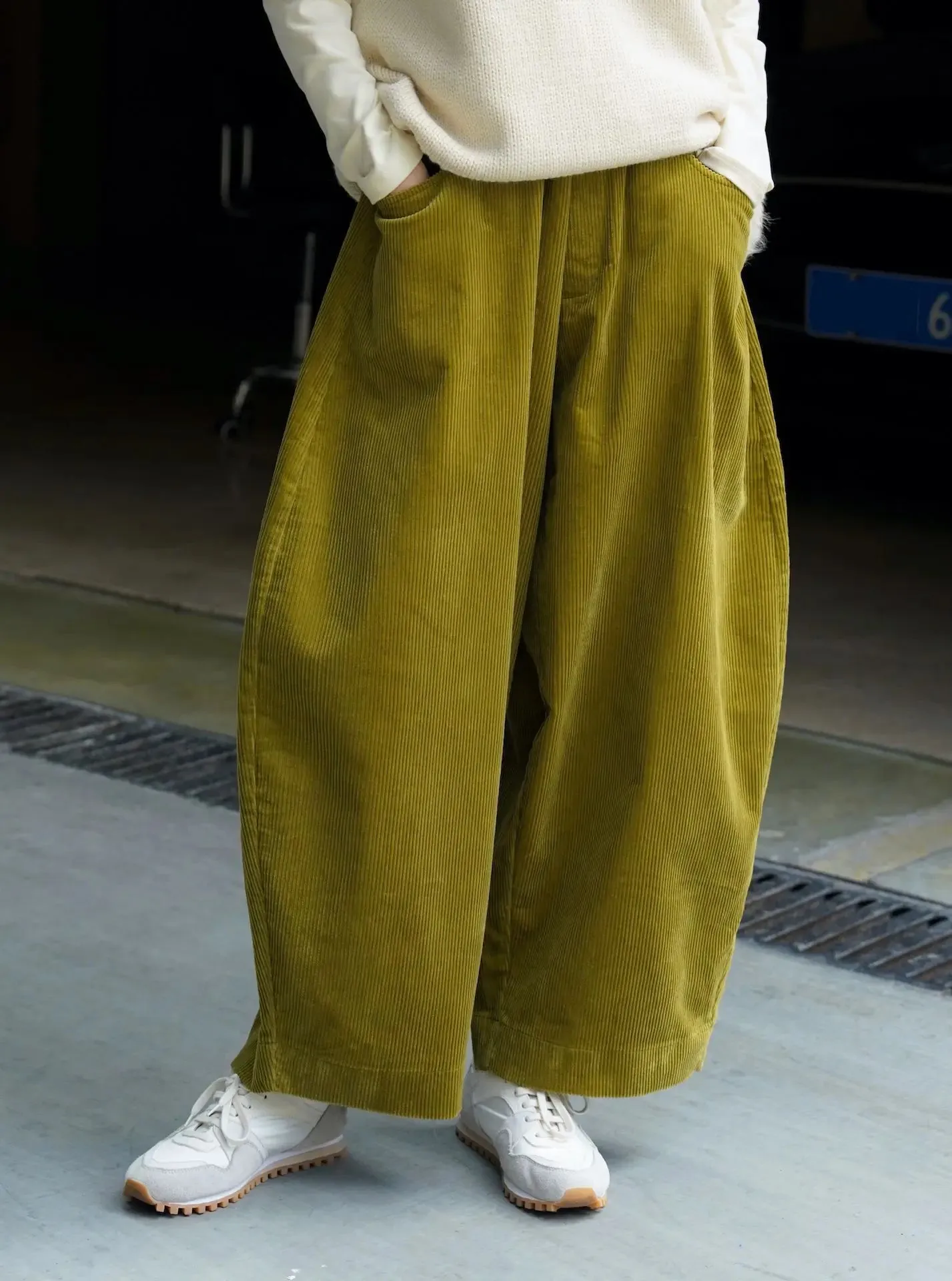Amozae-Autumn Casual Outfits Amozae-Curved Corduroy Casual Pant Wide Legs Elastic Waistband, Loose Slimming Pants For Women