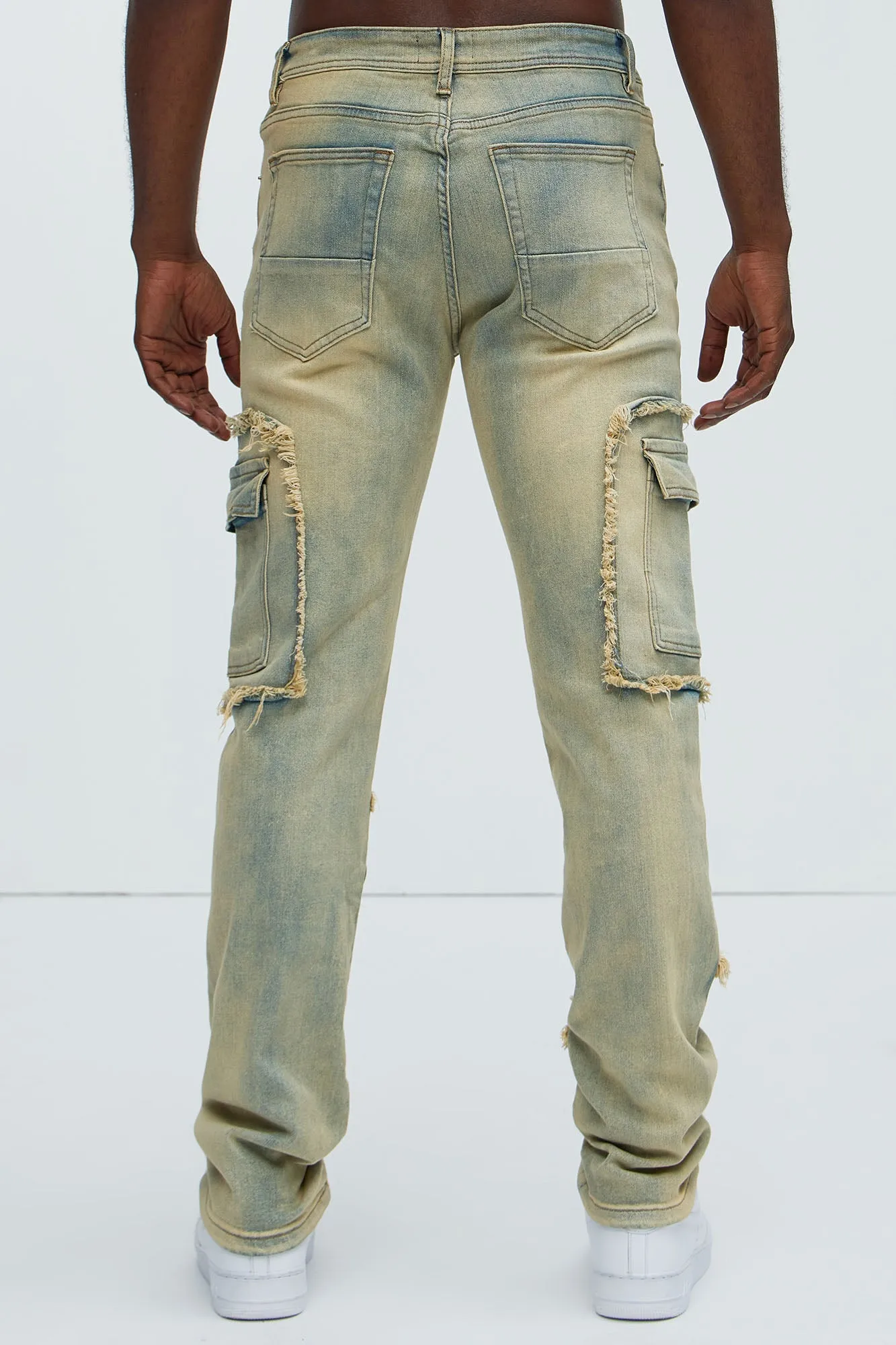 Be That Frayed Cargo Straight Jeans - Light Wash