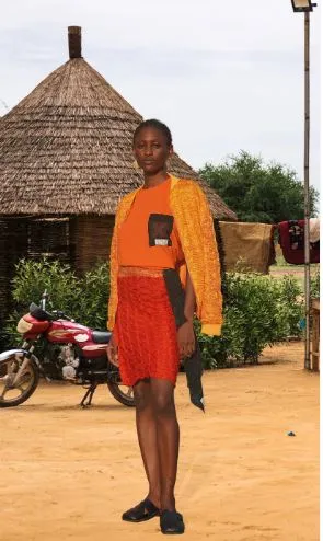 Bloke Knit Skirt with a side slit