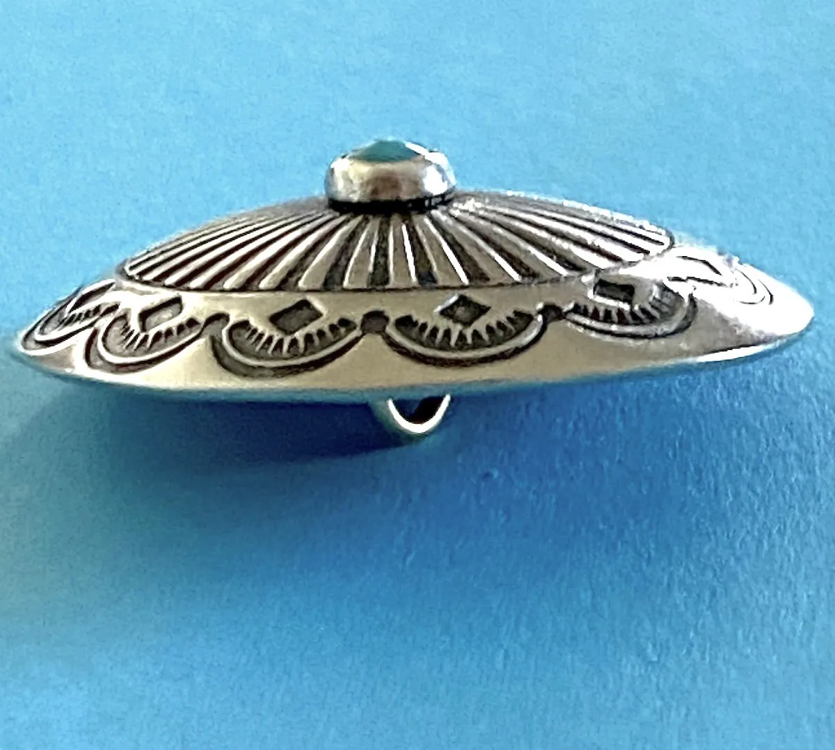 Blue Bead Agave Oval 1-1/2" with "Turquoise" / Shank Back, Nickel Silver 1.5" x 1.25"  #SW-245