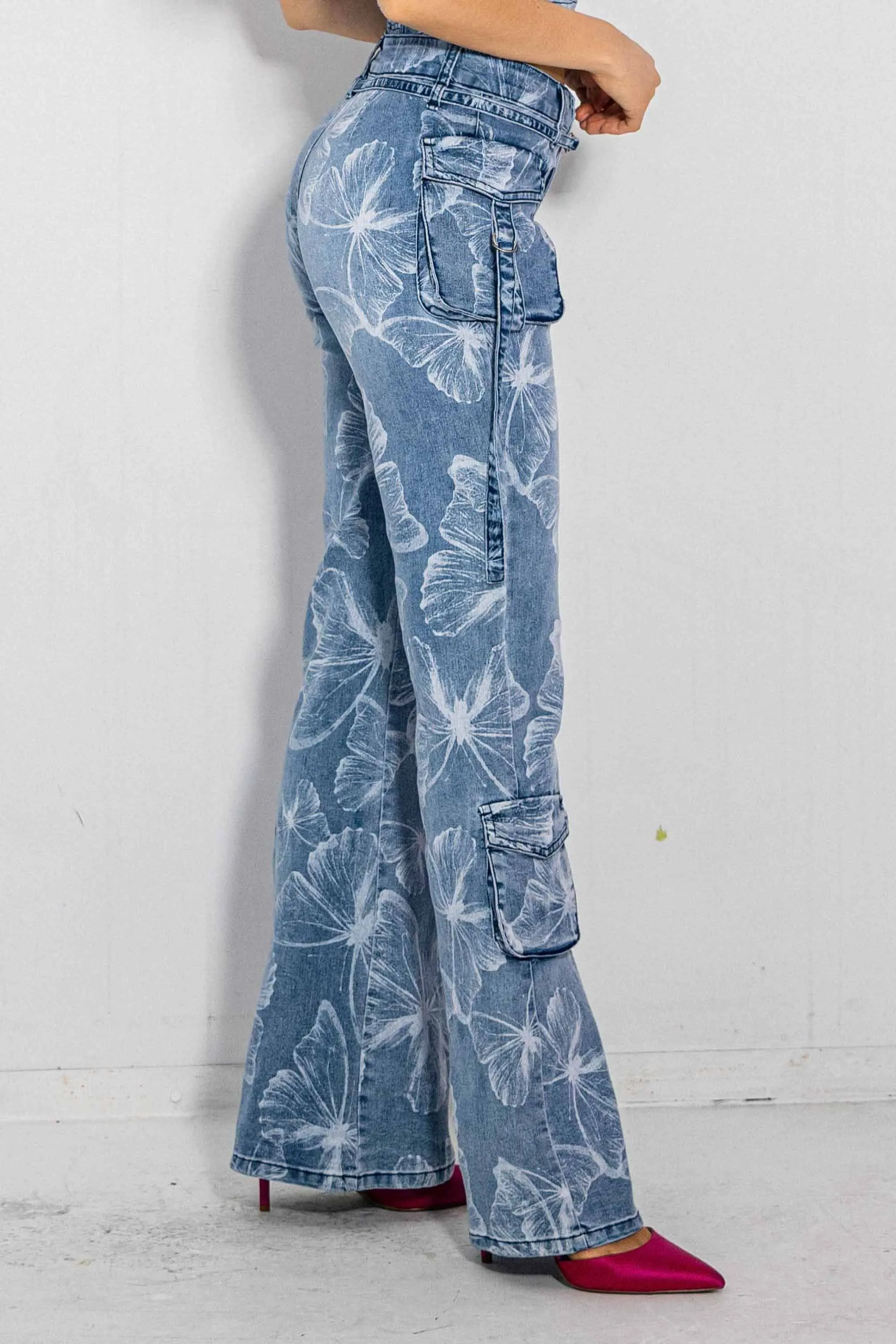 Butterfly Gradient Print Volume Flare Cargo Jeans