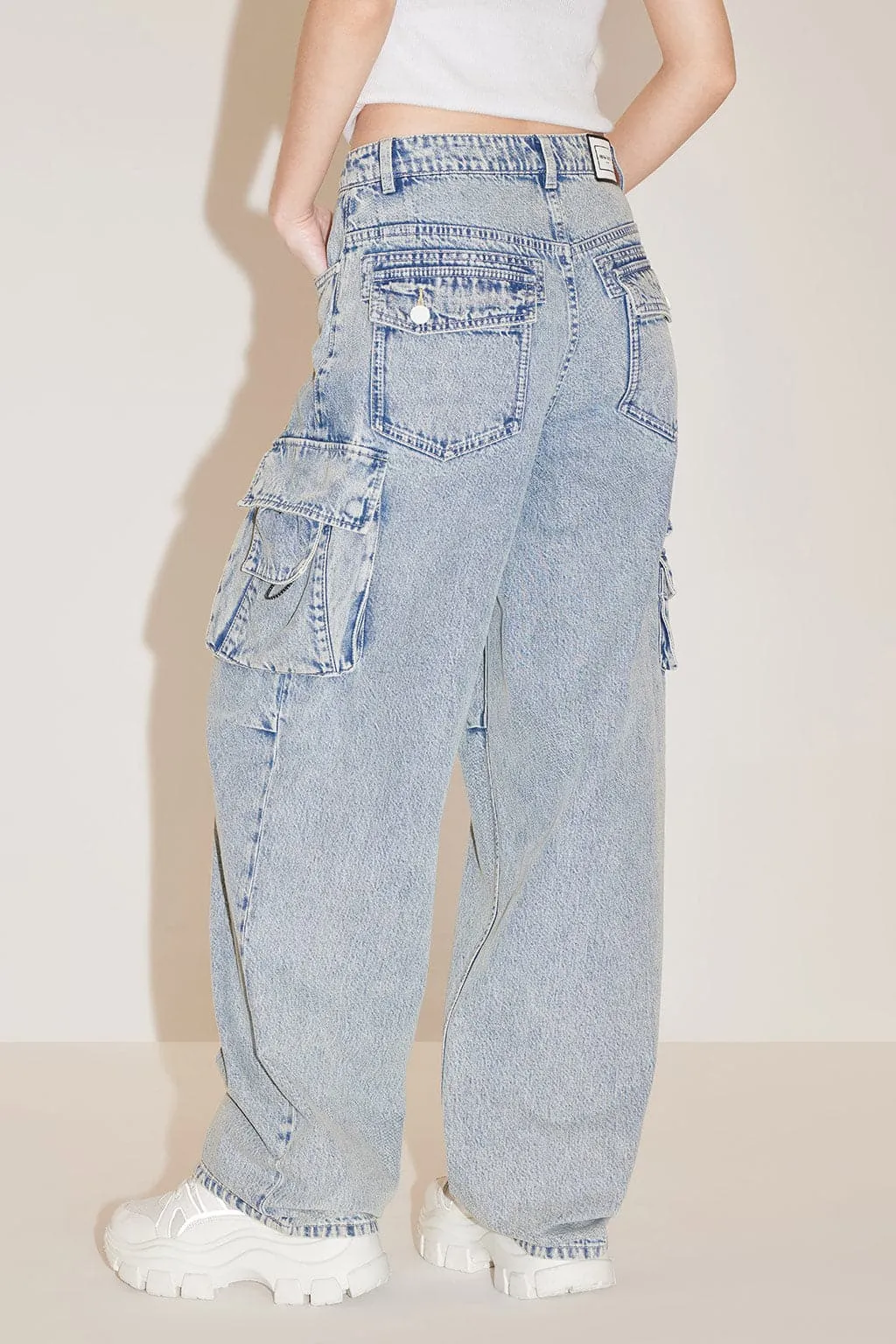 Cargo Style Pockets Straight Jeans