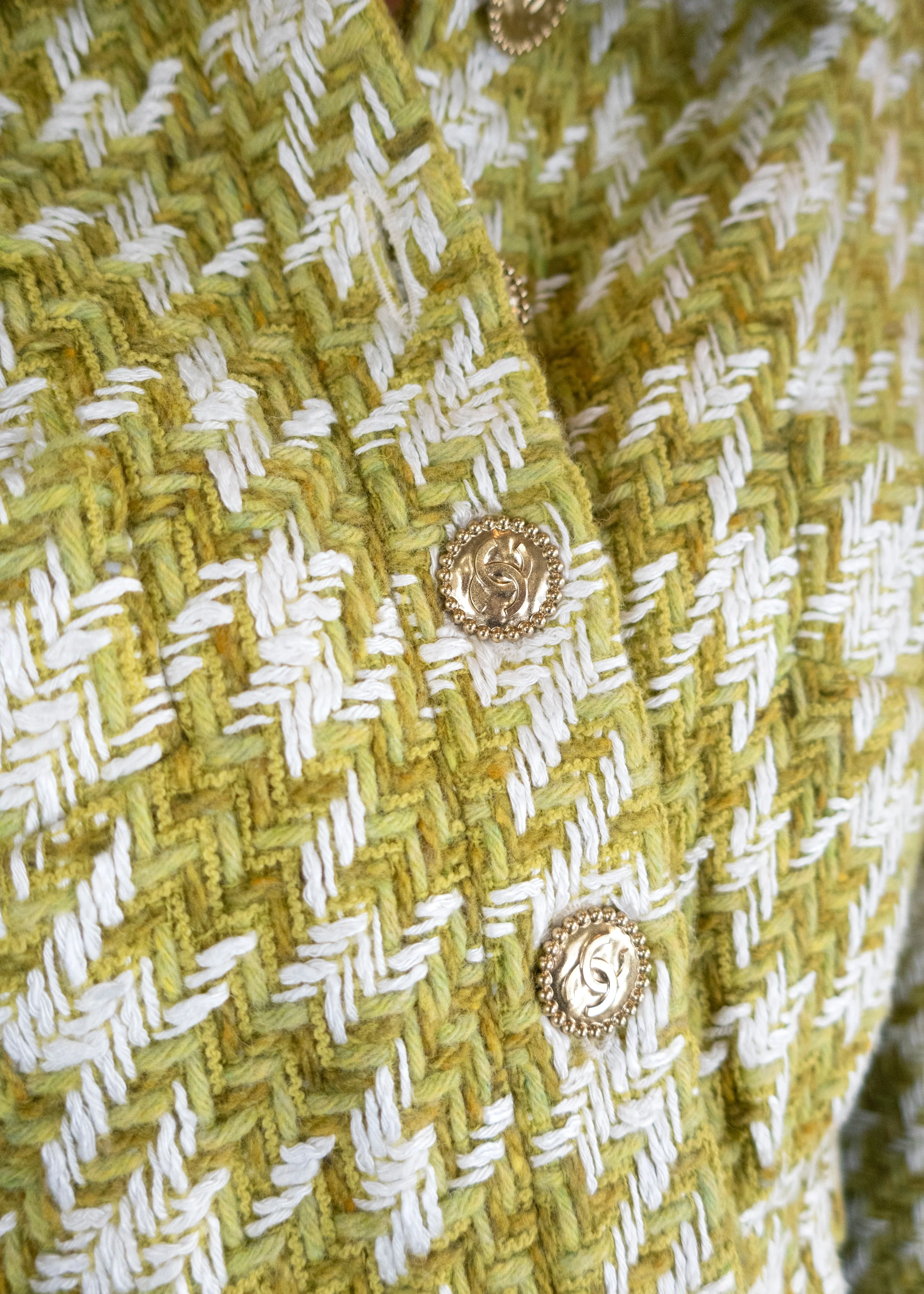 Chanel 2022 Houndstooth Print Blazer