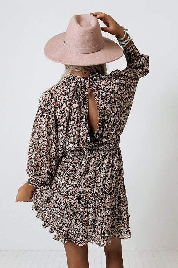 Chic Discovery Floral Dress In Chestnut