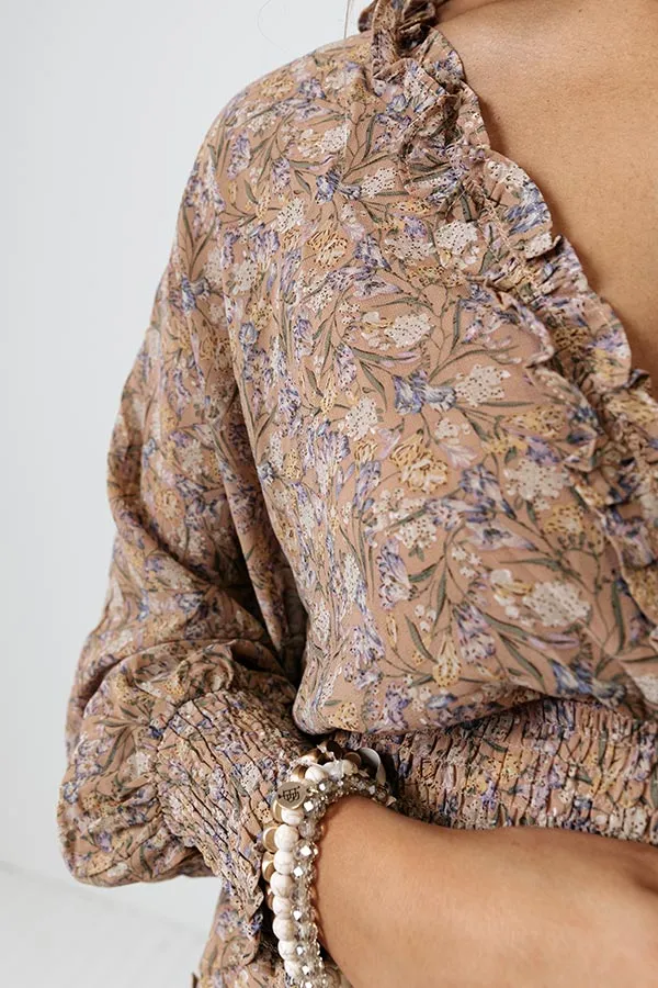 Chic Discovery Floral Dress in Latte