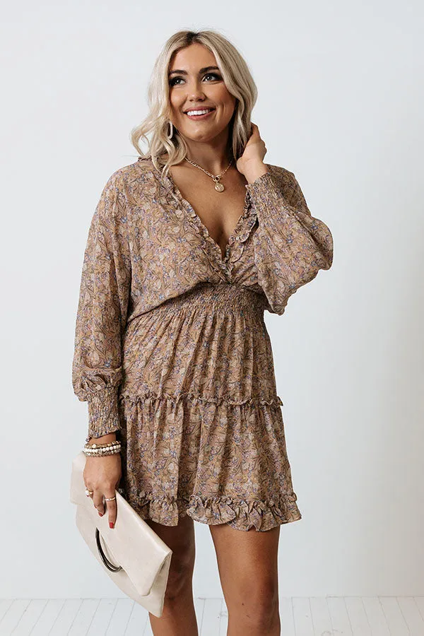 Chic Discovery Floral Dress in Latte