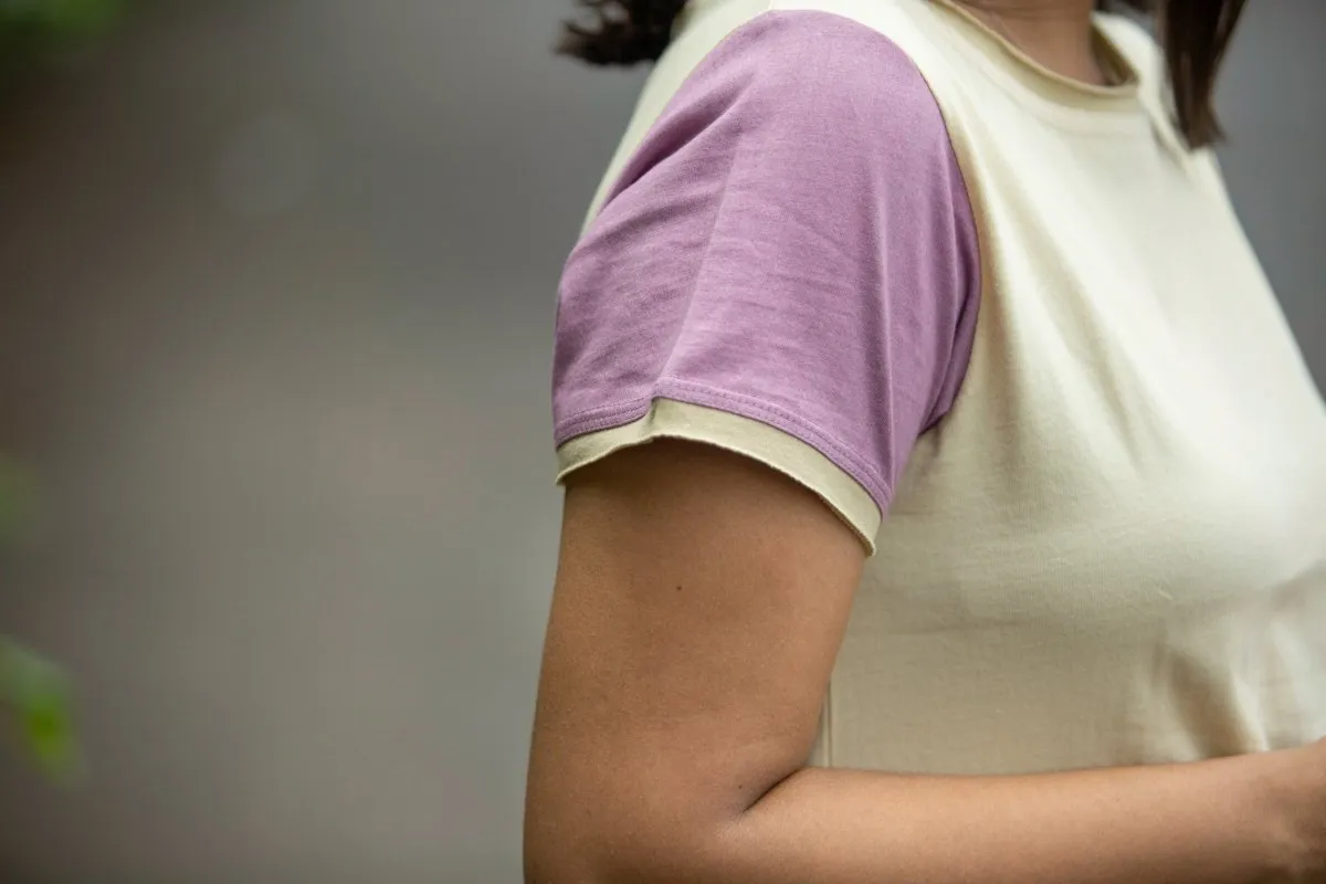 Cream Color-Blocked Women's Organic Cotton Crop Top