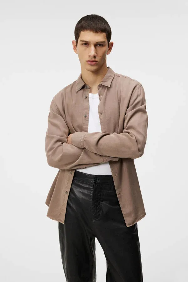 J. LINDEBERG Tencel Walnut