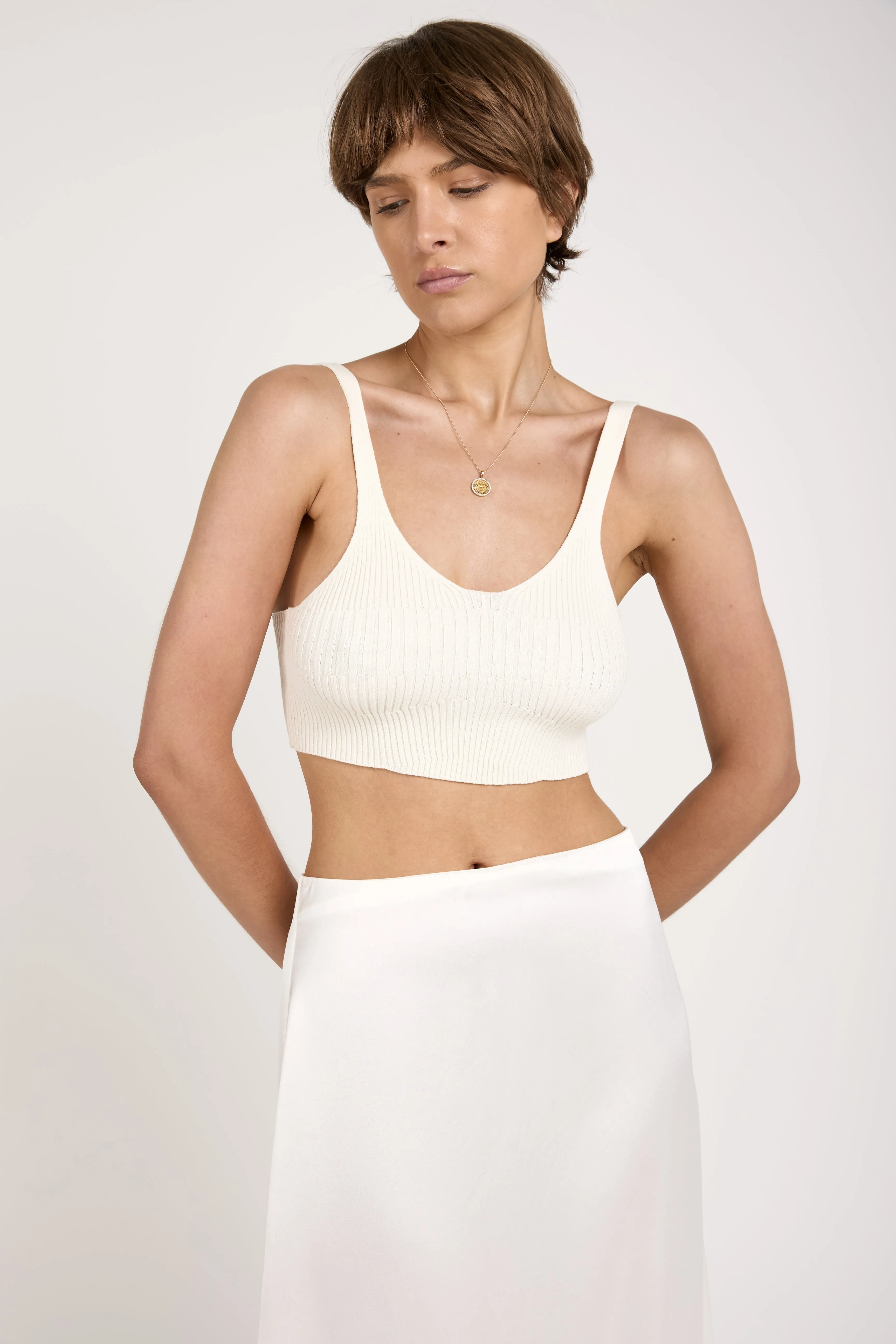 Joan Bralette Top in Crème