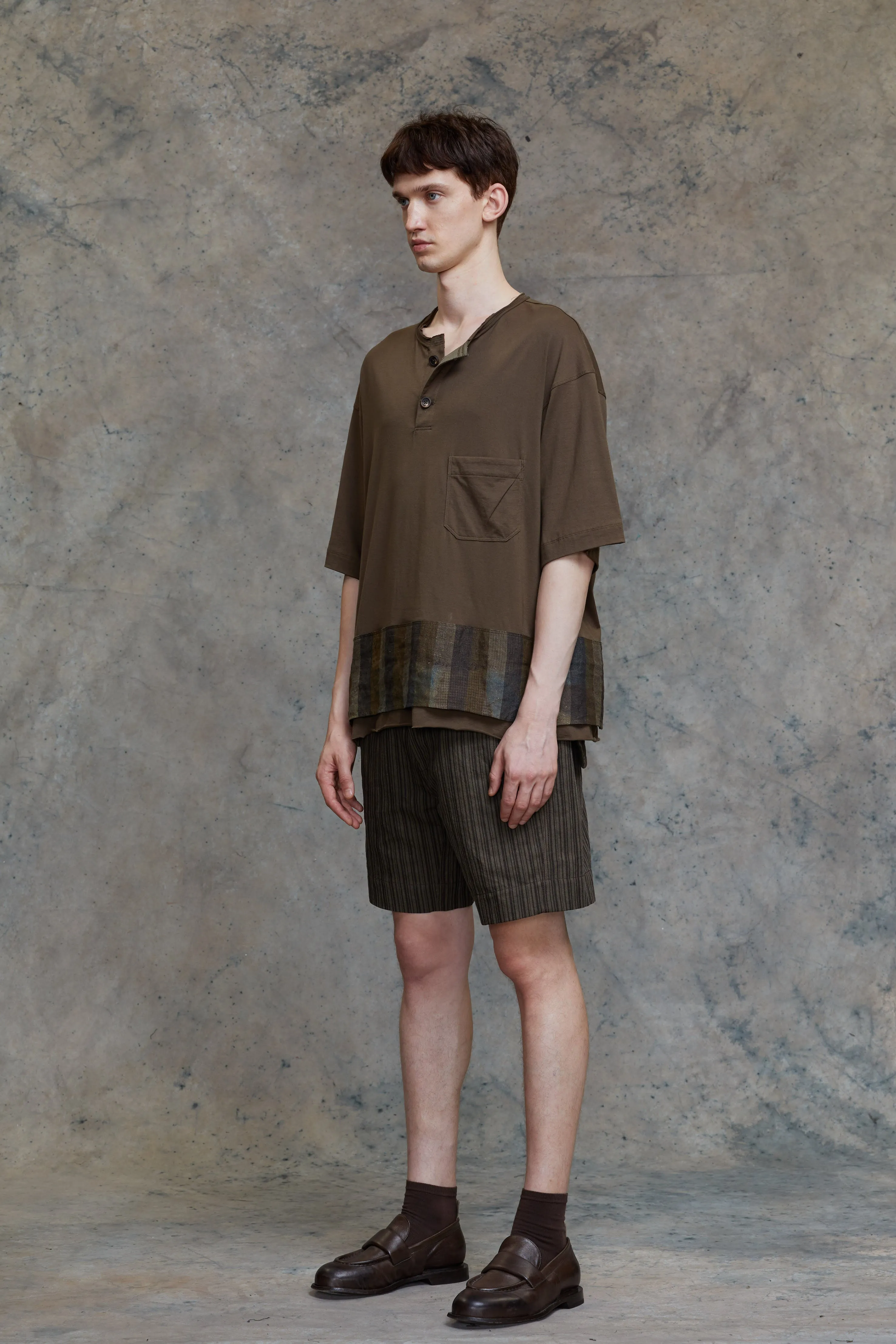 LAYERED HENLEY-NECK T-SHIRT