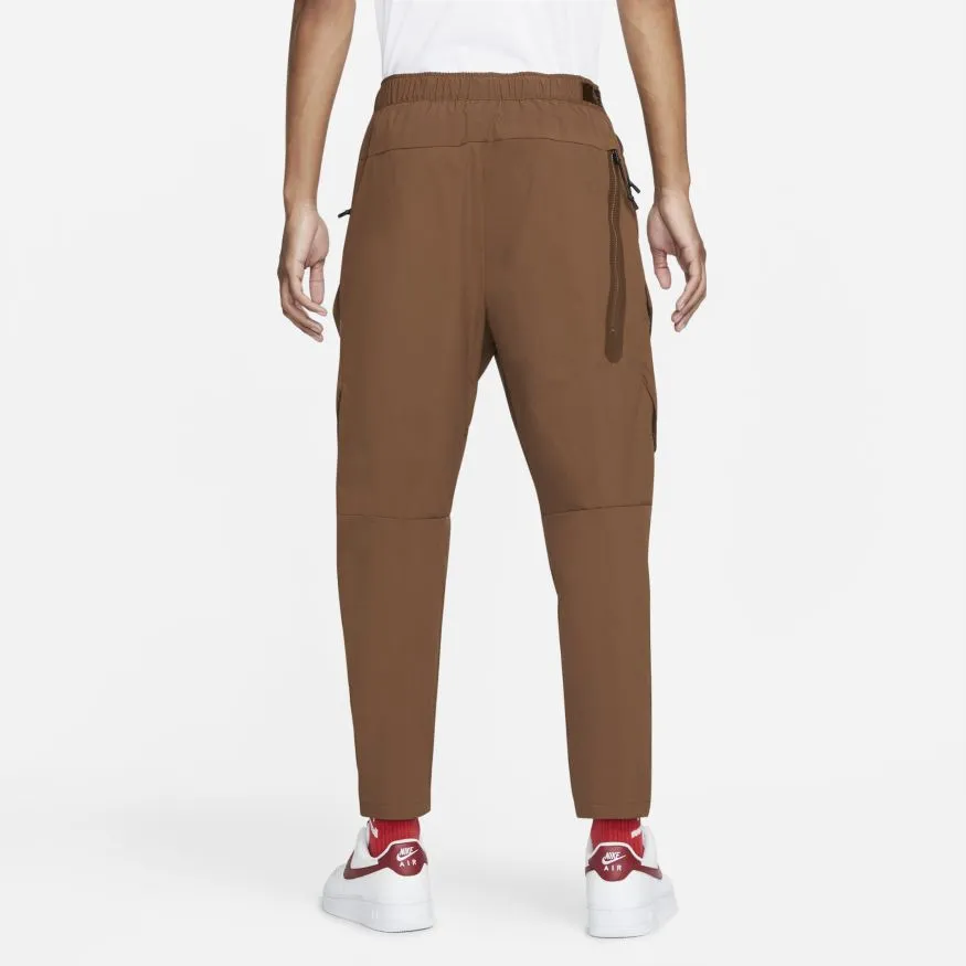 Nike Sportswear Tech Pack