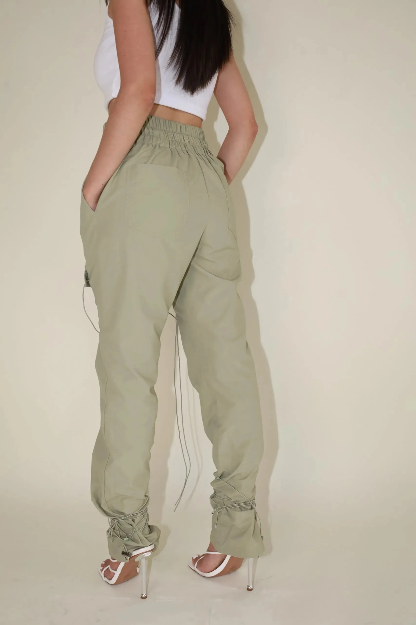 OLIVE CARGO PANTS