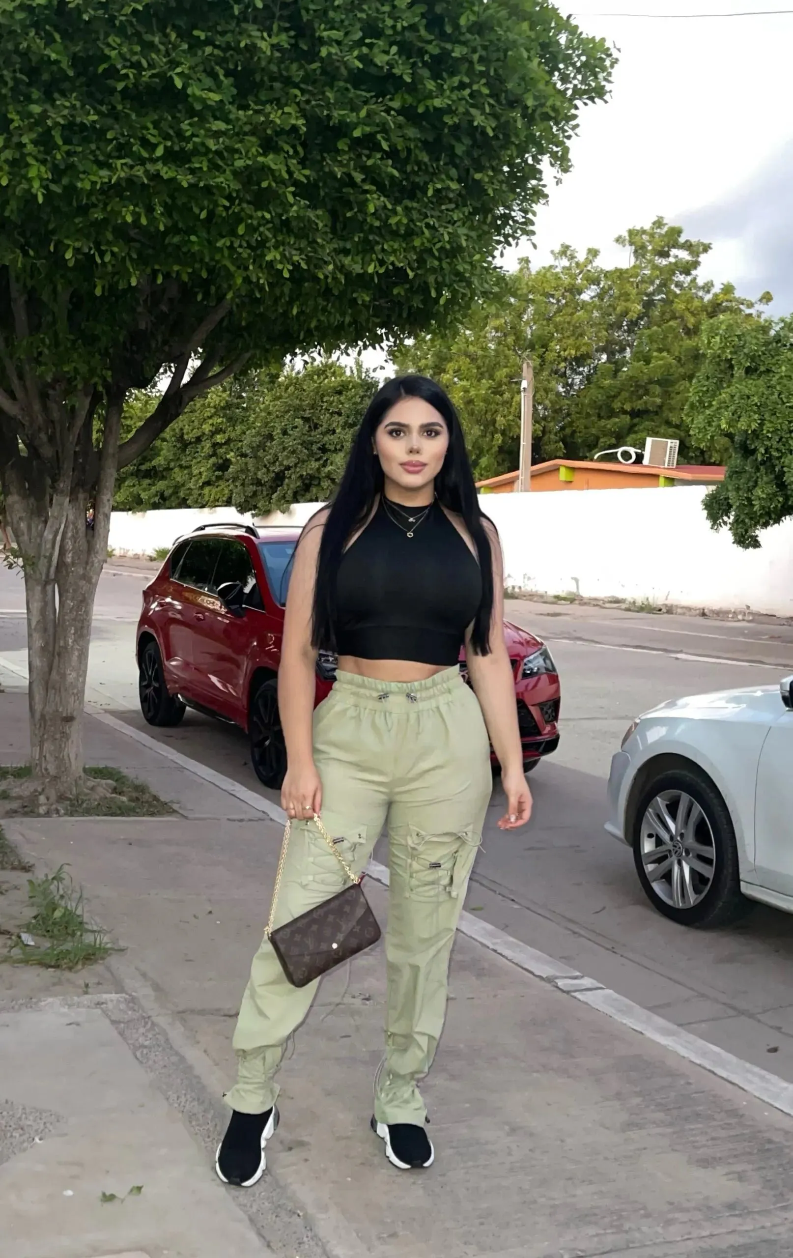 OLIVE CARGO PANTS