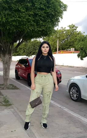 OLIVE CARGO PANTS