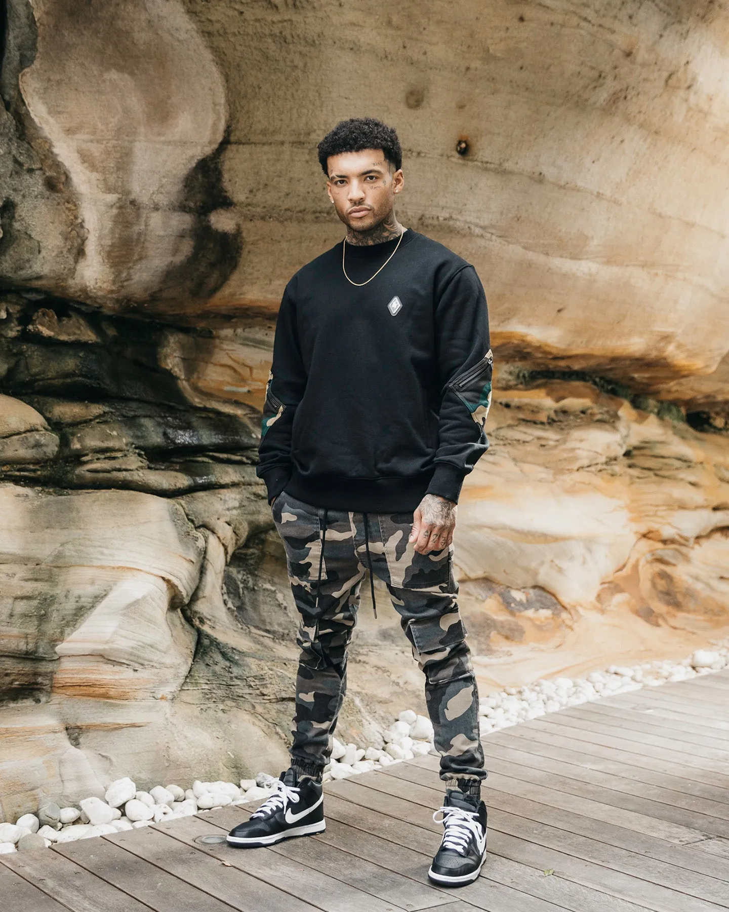 Saint Morta Syndicate Cargo Jogger Woodland Camo