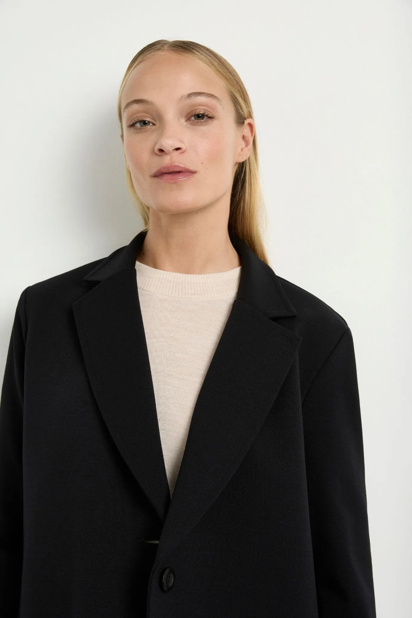 SHAPED BLAZER - F0954123