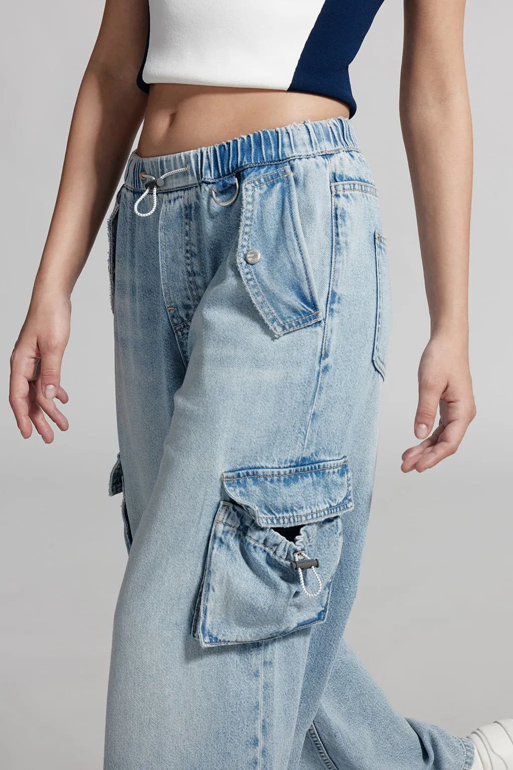 Straight-Leg Jeans With Elastic Waist